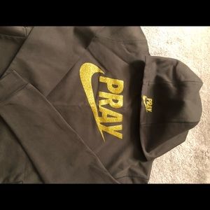 Sweatsuit -only worn once